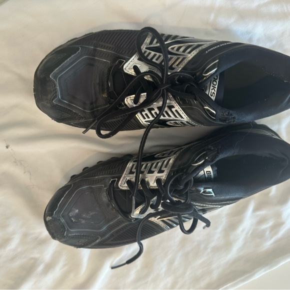 Brooks men’s size 10 running shoes - Picture 1 of 10